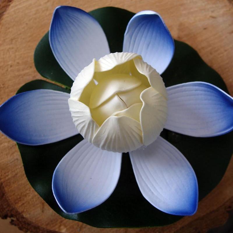 Floating Lotus Lights