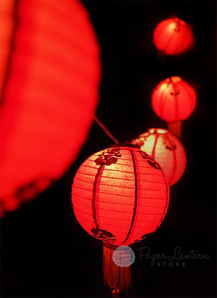 20" Traditional Chinese Lantern w/Tassel - PaperLanternStore.com - Paper Lanterns, Decor, Party Lights & More