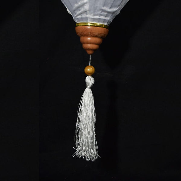 Large White Vietnamese Silk Lantern, Garlic Umbrella Shaped - Luna Bazaar | Boho &amp; Vintage Style Decor