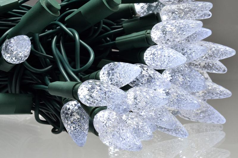 25 Outdoor Cool White LED C7 Strawberry String Lights, 16.6FT Green Cord, Weatherproof, Expandable - Luna Bazaar | Boho &amp; Vintage Style Decor