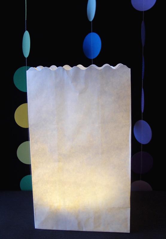 White Solid Color Paper Luminaries / Luminary Lantern Bags Path Lighting (10 PACK) - Luna Bazaar | Boho &amp; Vintage Style Decor
