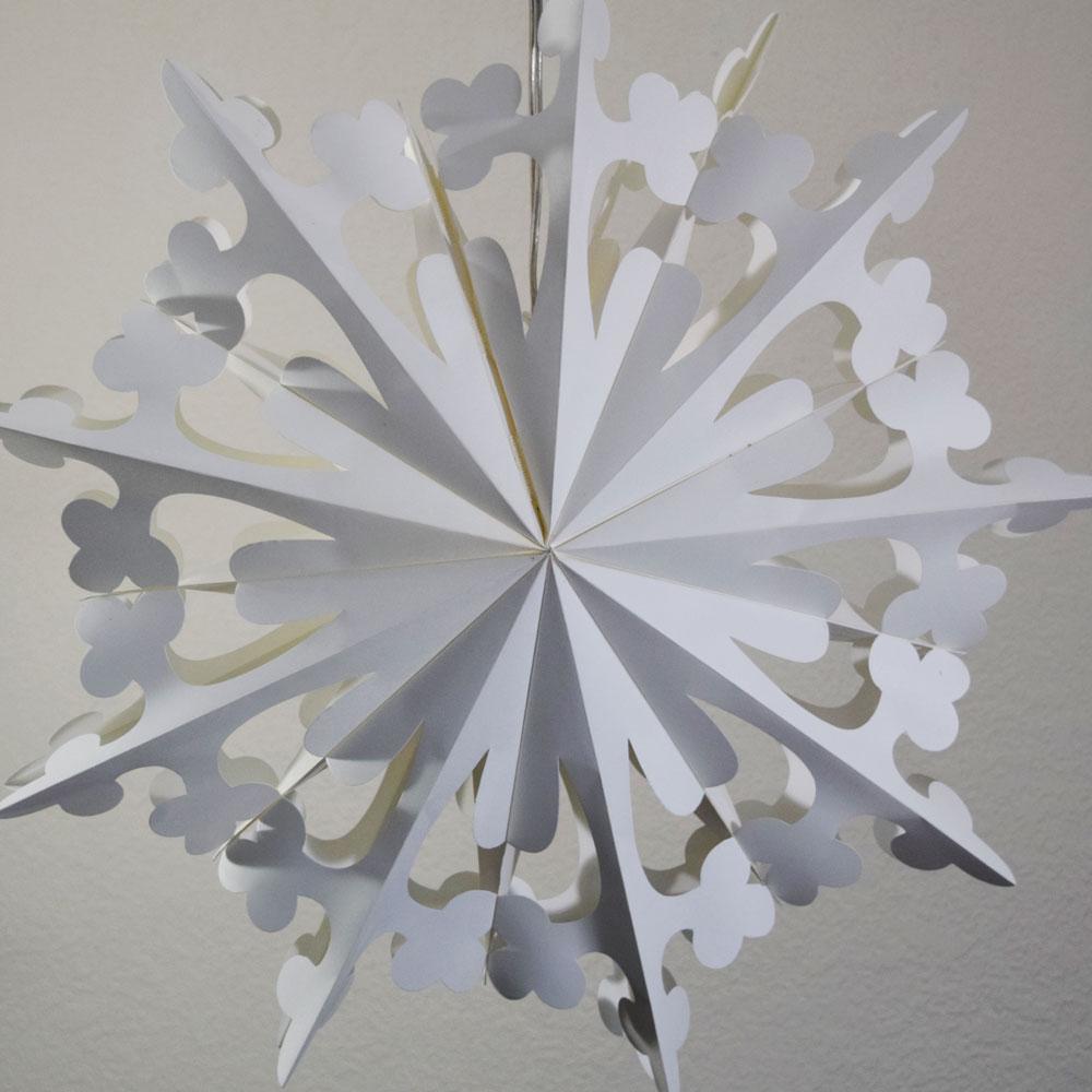 24&quot; White Winter Clover Christmas Holiday Snowflake Paper Star Lantern, Hanging - LunaBazaar.com - Discover. Decorate. Celebrate.